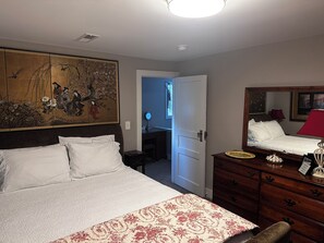 2 bedrooms, desk, iron/ironing board, free WiFi