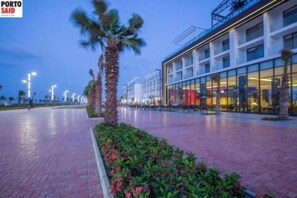 Exterior - Porto Said Hotel & Spa (Al-Manasrah)