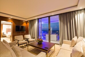 Una televisión de pantalla plana