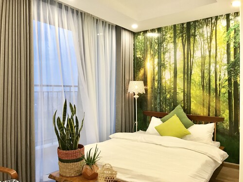 Little Hanoi - 1 BR Luxury Apartment near Kaengnam | Vinhomes Greenbay