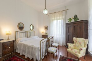 3 chambres, fer et planche Ă repasser, Wi-Fi, draps fournis