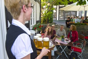 Buiten dineren