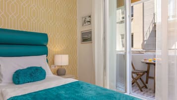 Deluxe Double or Twin Room, City View | 1 bedroom, premium bedding, in-room safe, desk