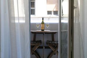 Deluxe Double or Twin Room, City View | Balcony