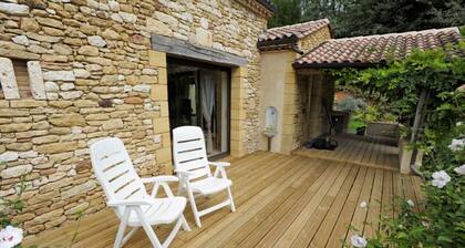 Maison avec piscine privée à la campagne