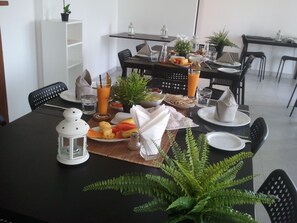 Breakfast meal - Amanda Beach Resort (Pasikuda)