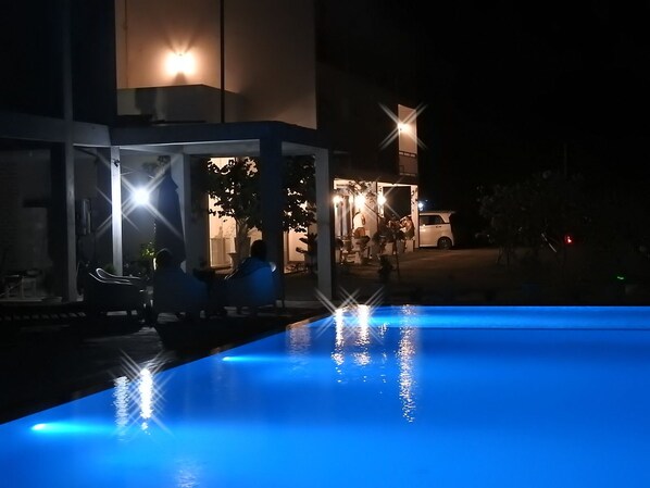 Outdoor pool - Amanda Beach Resort (Pasikuda)