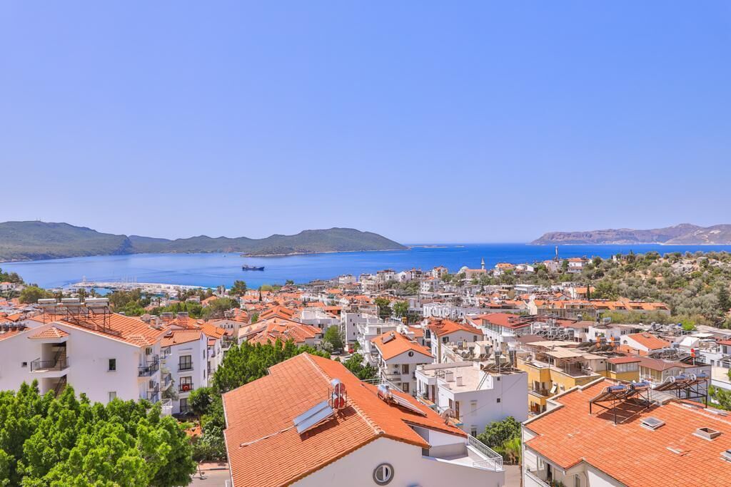 comfort quadruple room | balcony view
