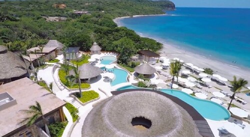 6-bdr Luxury Villa at Las Palmas Punta Mita - Ocean & golf views - sleeps 15