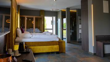 Presidential-Doppelzimmer | Schreibtisch, laptopgeeigneter Arbeitsplatz, Verdunkelungsvorhänge