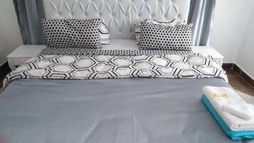 Iron/ironing board, free WiFi, bed sheets