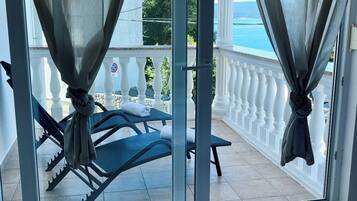 Villa, Private Pool (2) | Cribs/infant beds, free WiFi, bed sheets