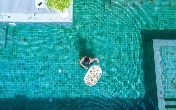 Habitación Deluxe, vistas a la piscina | Terraza o patio