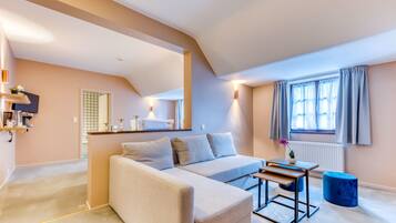 Luxury-Zimmer | 1 Schlafzimmer, Minibar, Zimmersafe, individuell dekoriert