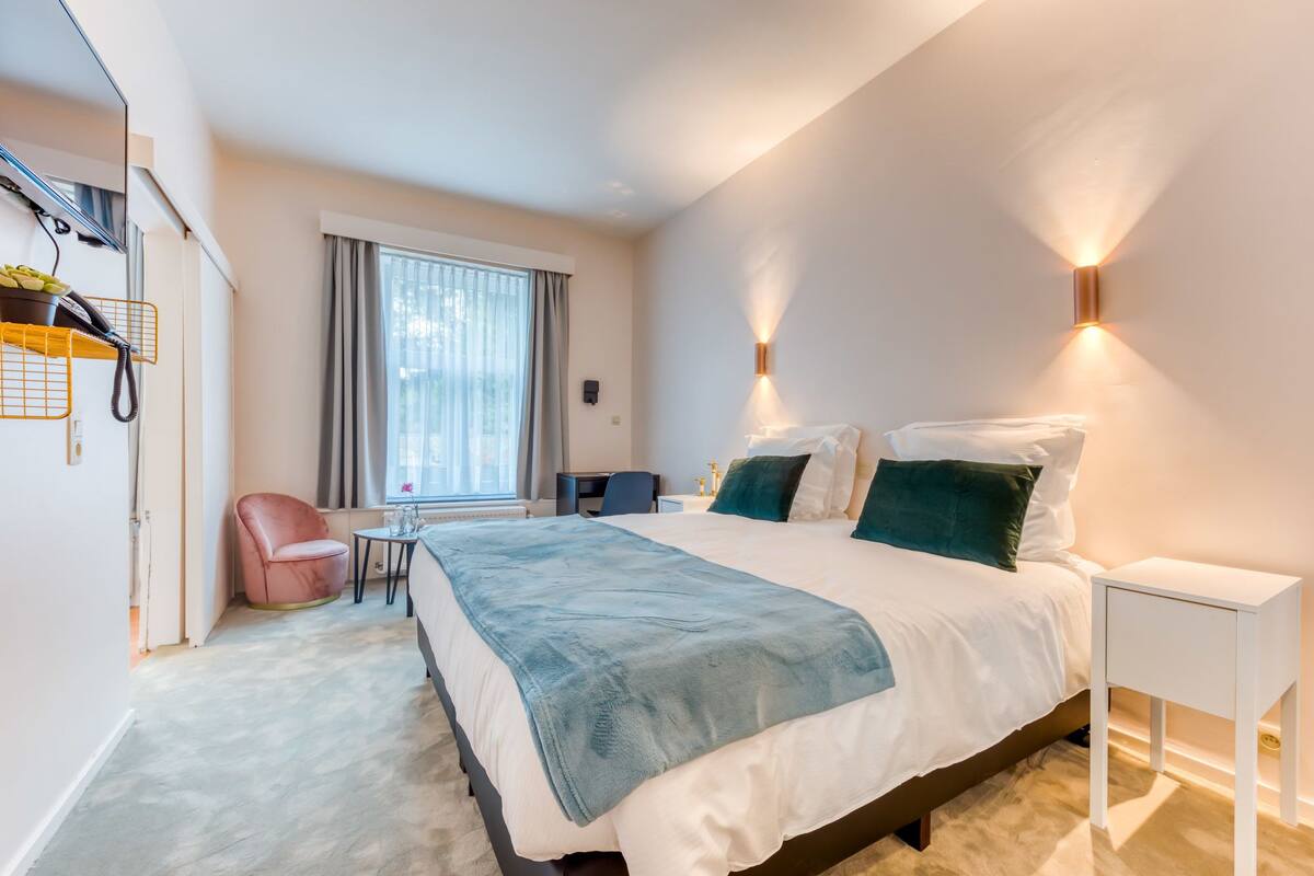 Chambre Standard | 1 chambre, minibar, coffre-fort, bureau