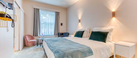 Standard Room | 1 bedroom, minibar, in-room safe, individually decorated