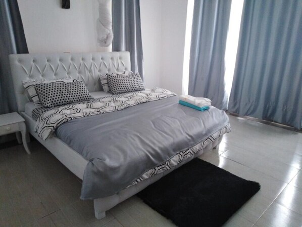 1 Schlafzimmer, Bügeleisen/Bügelbrett, kostenloses WLAN, Bettwäsche