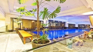 Indoor pool - Urban Estates - Courthouse Lane Apartment (Auckland)