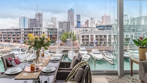 Appartement, 2 slaapkamers | Uitzicht vanaf balkon