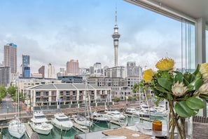 Apartment, 2 Schlafzimmer | Blick vom Balkon