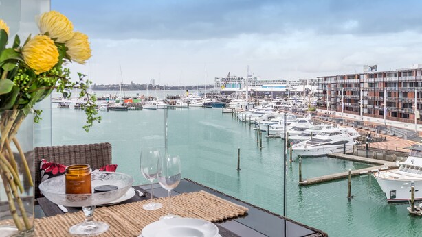 Appartement, 2 slaapkamers | Uitzicht vanaf balkon