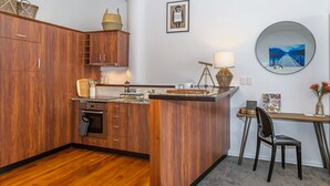 Apartemen, 1 kamar tidur | Dapur pribadi | Lemari es besar, microwave, oven, dan kompor