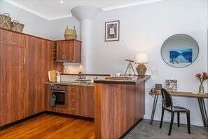Apartment, 1 Bedroom | Private kitchen | Full-size fridge, microwave, oven, stovetop - Urban Estates - Princes Wharf Apartment N10 Shed 20 (Auckland)
