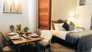 Apartemen, 1 kamar tidur | Makan di kamar