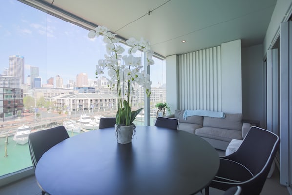 Apartment, 2 Bedrooms | In-room dining