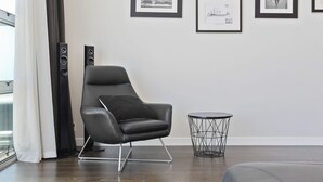 Unclassified image, 3 of 16, button - Urban Estates - Princes Wharf Apartment N47 Shed 22 (Auckland)