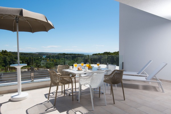 Deluxe Apartment, 2 Bedrooms, Sea View | View from room