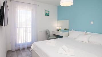 1 slaapkamer, luxe beddengoed, een laptopwerkplek