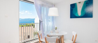 Apartments Dva Galeba