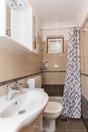 Chambre Double (Apartment & Rooms Villa Katarina - Do) | Salle de bain