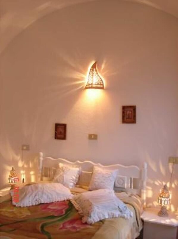 1 غرفة نوم وواي فاي وملاءات أسرّة