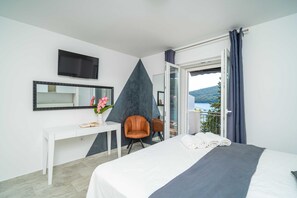 Superior Apartment, Terrace | Individually decorated, individually furnished, free WiFi, bed sheets - Mata Family Apartments (Konavle)