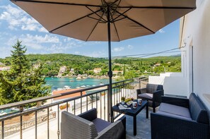 Comfort-huoneisto, 1 makuuhuone, parveke | Parveke