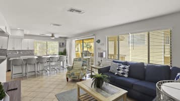 Smart TV, DVD player