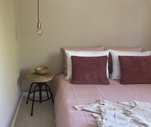 3 chambres, draps fournis