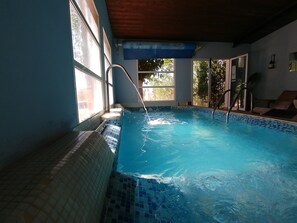 Ulkouima-allas, lämmitetty uima-allas