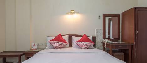 Habitació doble Deluxe | Escriptori, wifi gratuïta i roba de llit