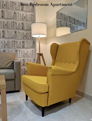 Apartment, Private Bathroom | Lounge