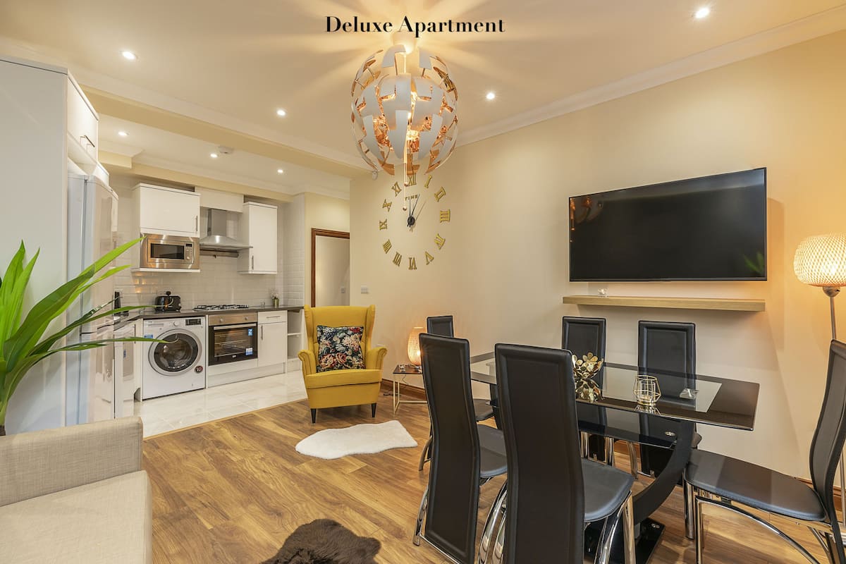 Leilighet – deluxe, privat bad, byutsikt | Lounge