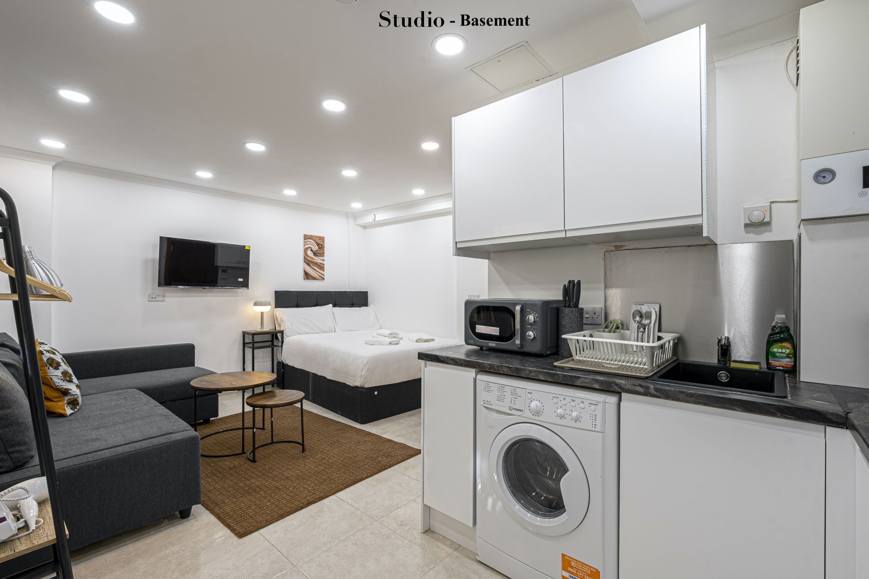 Superior-Studio, eigenes Bad | Gemeinschaftsküche