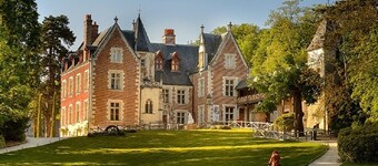 La Longère du Lavoir***, family home in Touraine