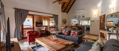 Télévision à écran plat