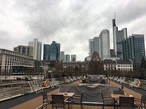 Pemandangan dari properti