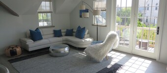 Brand New modern 2 bedroom 2nd floor apartment