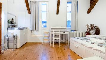 Premium bedding, free WiFi, bed sheets