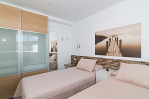 Apartment, 1 Schlafzimmer, Terrasse | 1 Schlafzimmer, Verdunkelungsvorhänge, kostenloses WLAN, Bettwäsche
